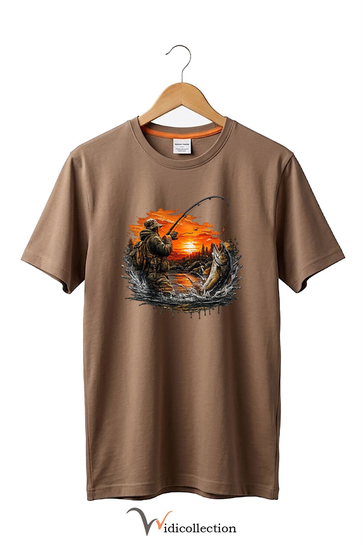Pike Balığı Balıkçı Pike Gün Batımı ve Doğa Manzaralı Sportif Outdoor %100 Pamuk Basic T-Shirt Açık Kahverengi - 3XL