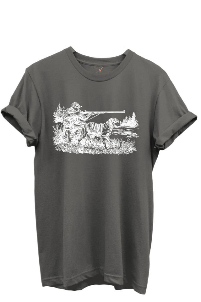 Avcı ve Av Köpeği Av Sahnesi Çizim Baskılı %100 Pamuk Regular Fit Bisiklet Yaka Unisex T-shirt Antrasit Gri - 3XL