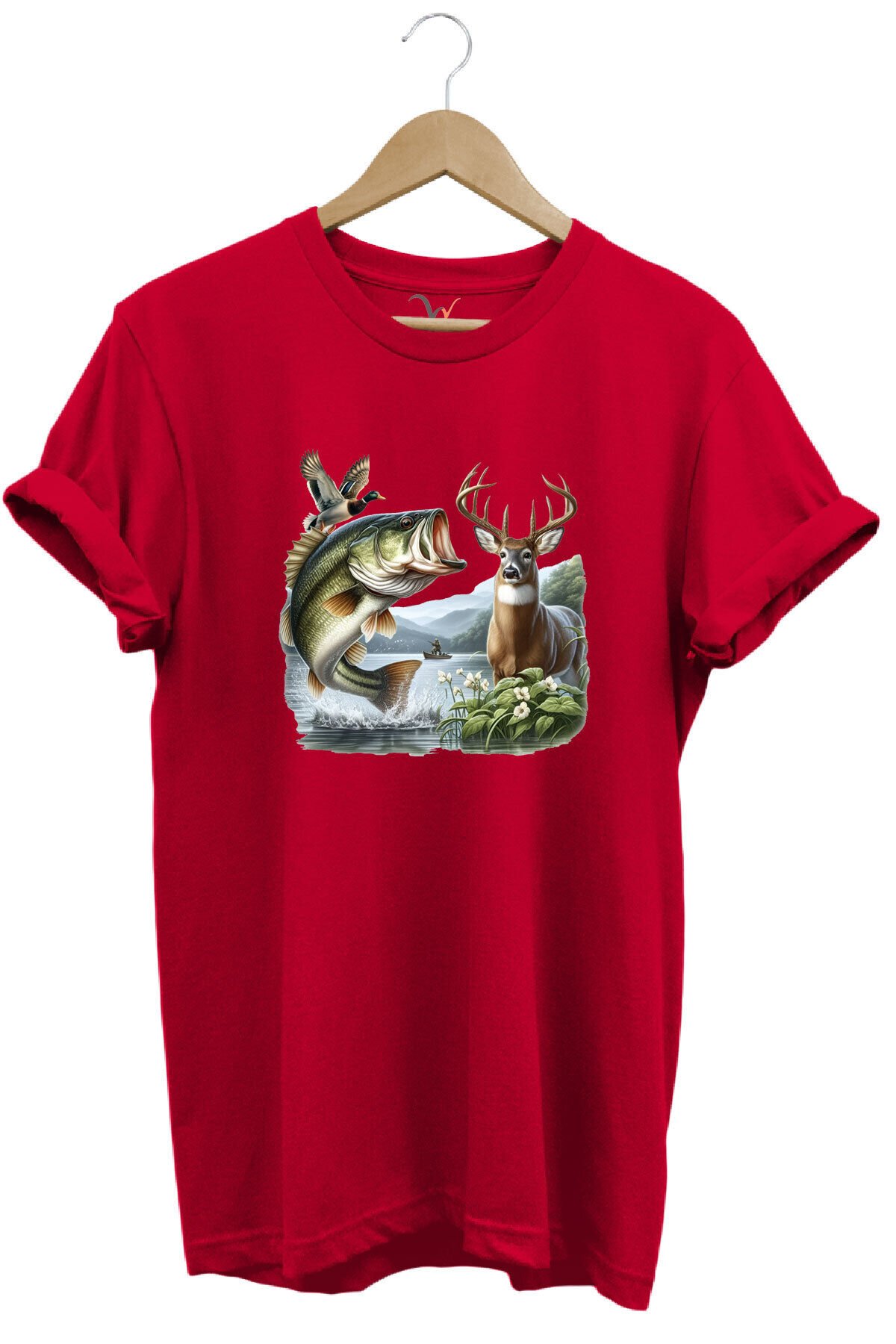 Balıkçılık ve Avcılık Temalı Geyik, Ördek ve Turna Balığı Baskılı %100 Pamuk Regular Fit T-Shirt Kırmızı - S
